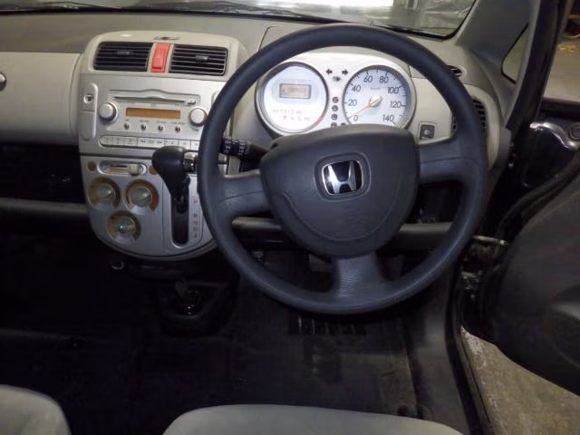 HONDA LIFE