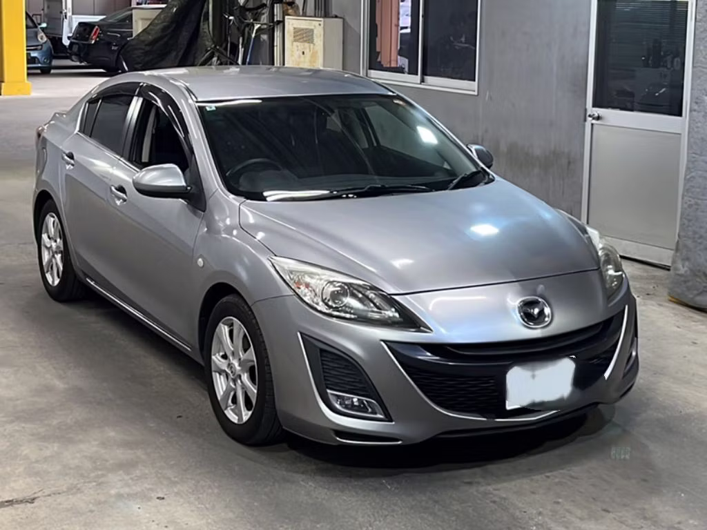 MAZDA AXELA