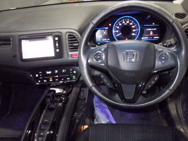 HONDA VEZEL