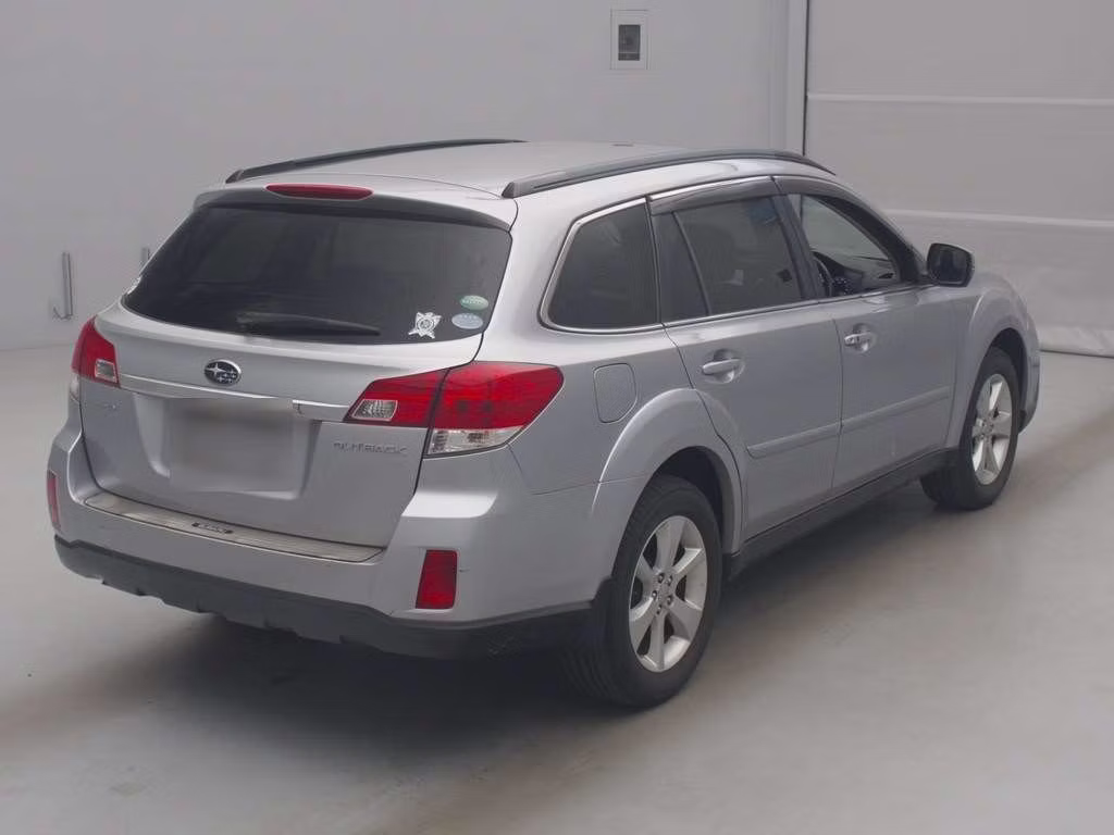 SUBARU OUTBACK