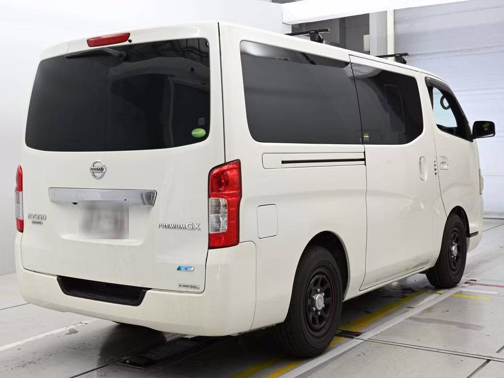 NISSAN NV350 CARAVAN