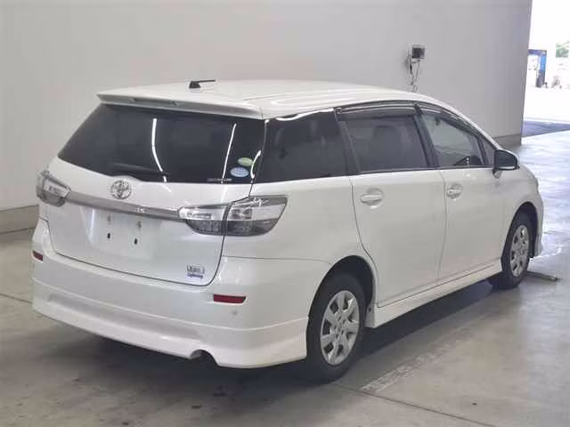 TOYOTA WISH