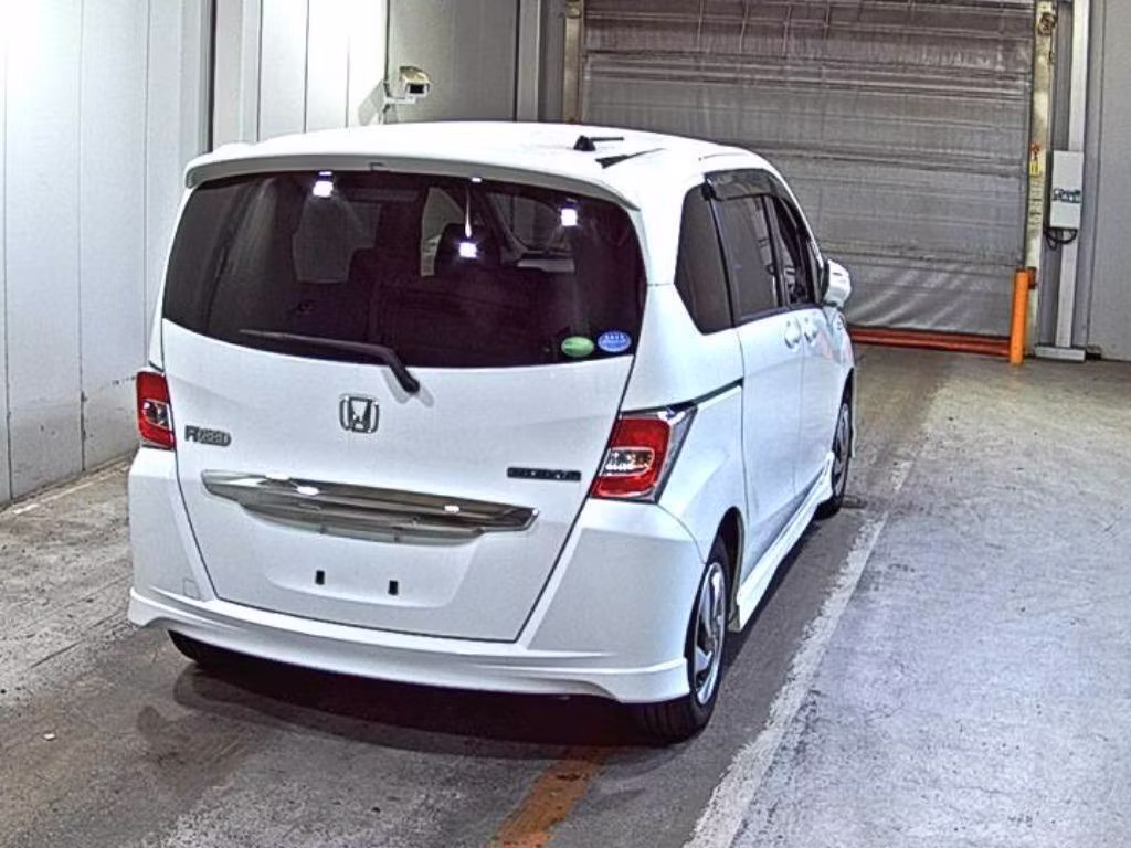 HONDA FREED