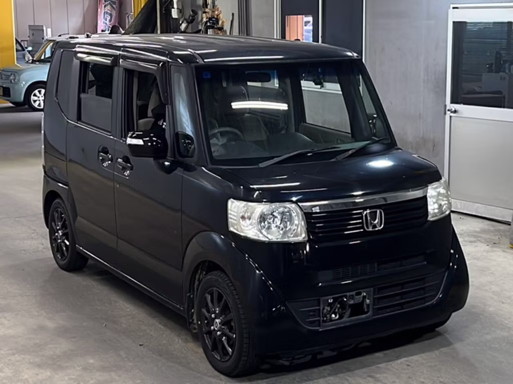 HONDA N-BOX
