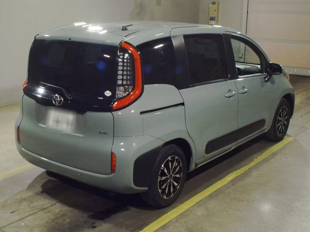TOYOTA SIENTA