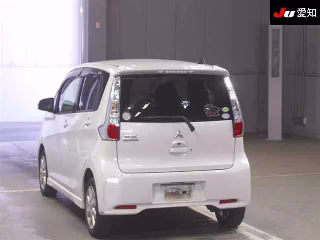 MITSUBISHI EK CUSTOM