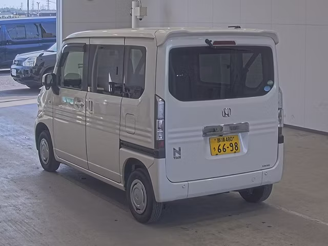 HONDA N-VAN