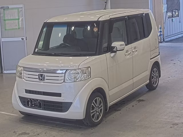 HONDA N-BOX