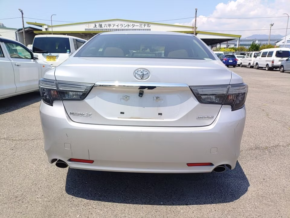 TOYOTA MARK X