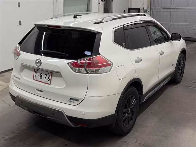 NISSAN X-TRAIL