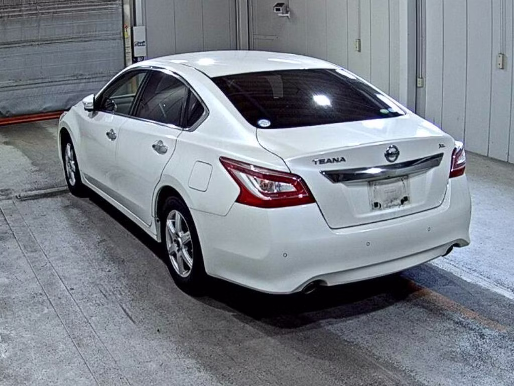 NISSAN TEANA
