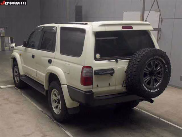 TOYOTA HILUX SURF