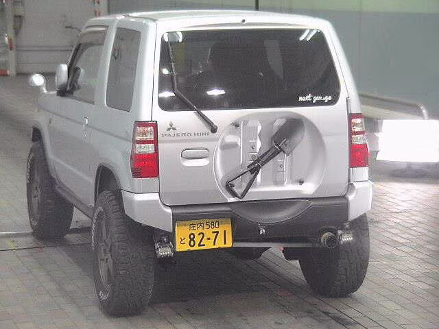 MITSUBISHI PAJERO MINI