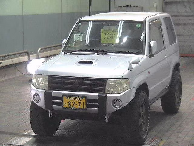 MITSUBISHI PAJERO MINI