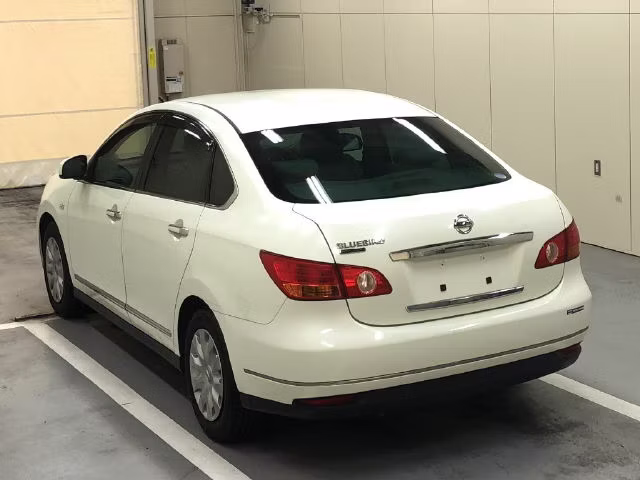 NISSAN BLUEBIRD SYLPHY