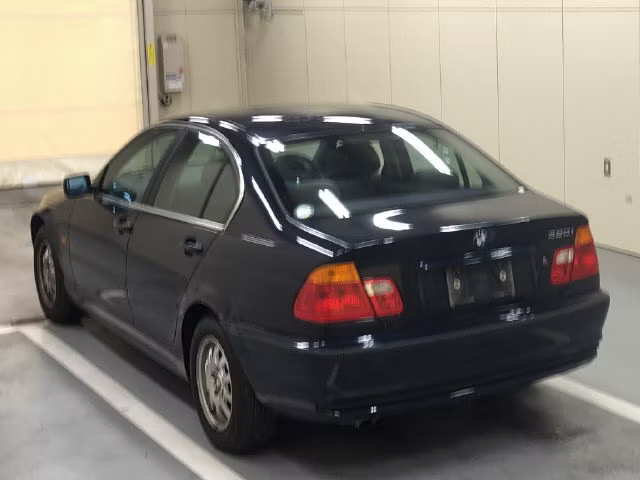 BMW 3-SERIES