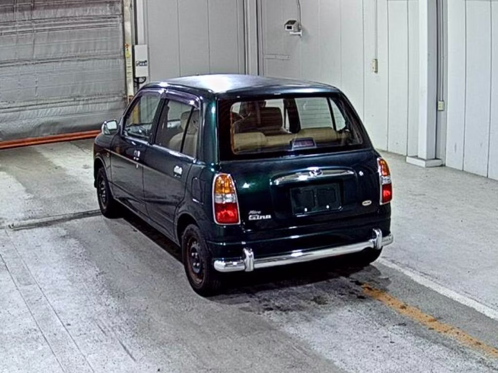 DAIHATSU MIRA GINO