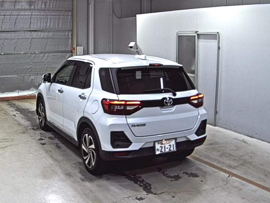 TOYOTA RAIZE