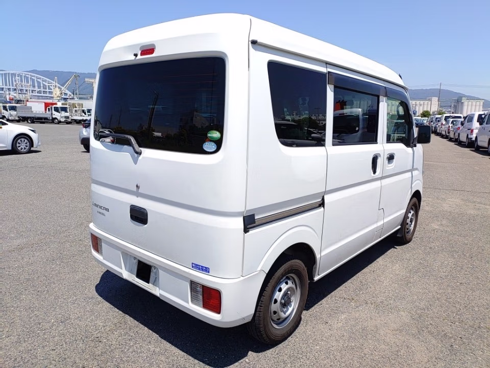 MITSUBISHI MINICAB