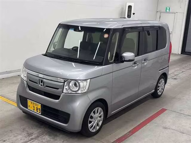 HONDA N-BOX