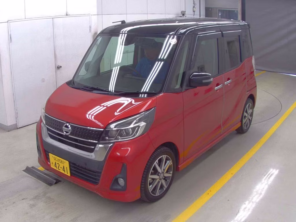 NISSAN DAYZ ROOX