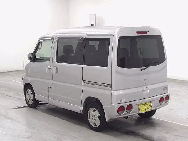 MITSUBISHI TOWN BOX