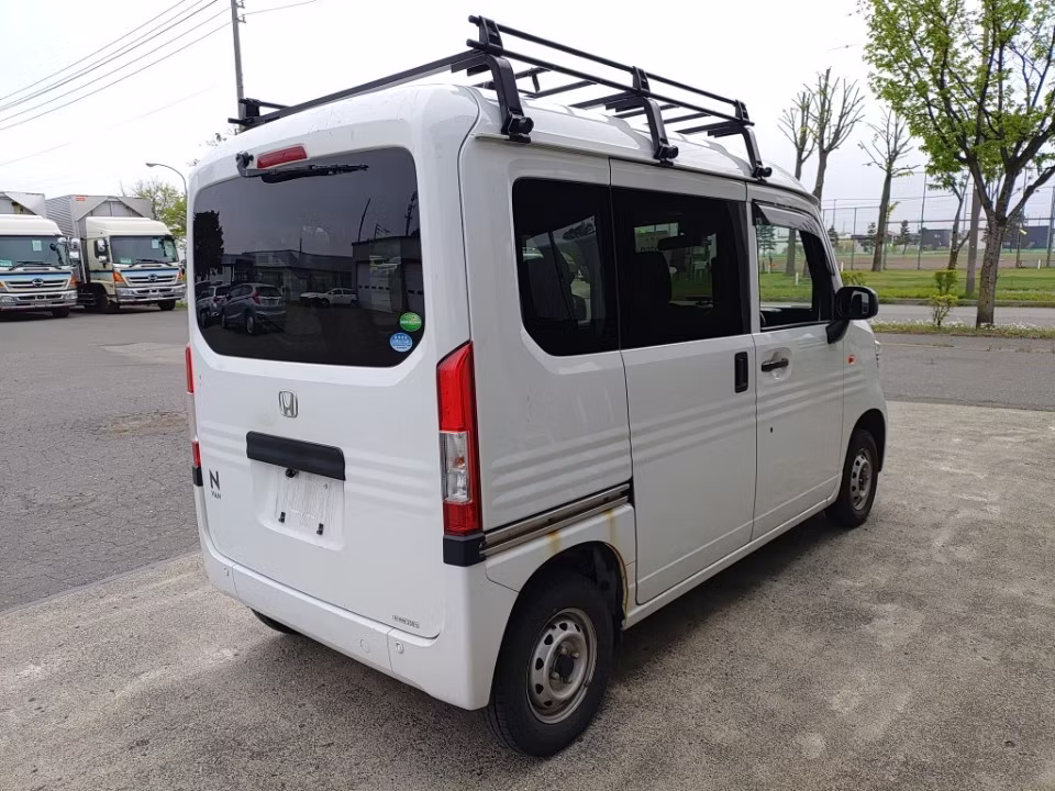 HONDA N-VAN