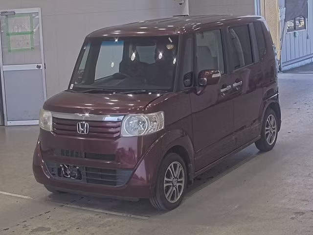 HONDA N-BOX