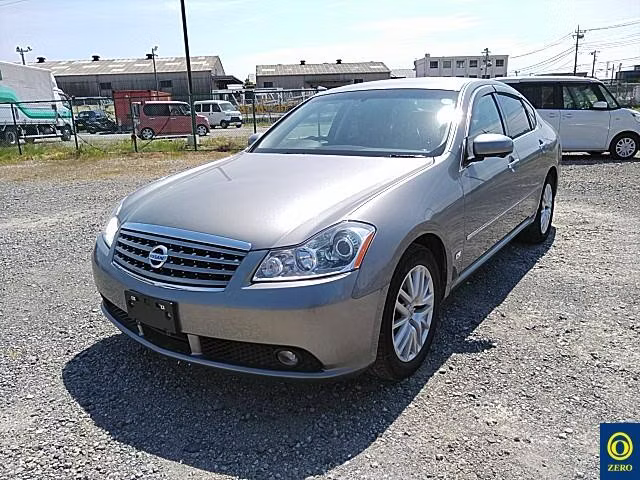 NISSAN FUGA