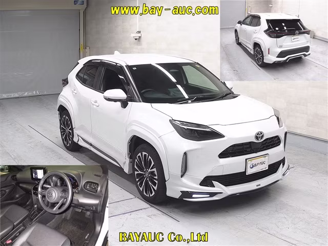 TOYOTA YARIS CROSS
