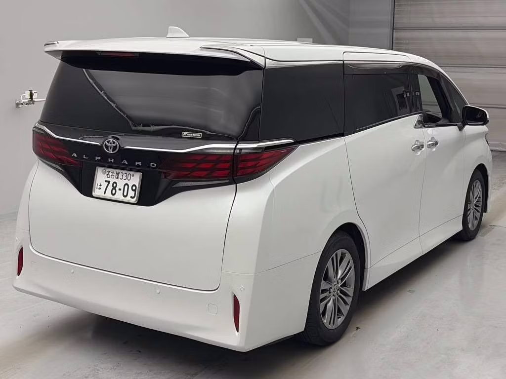 TOYOTA ALPHARD