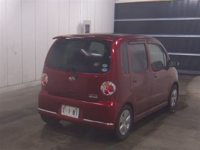 DAIHATSU MOVE LATTE