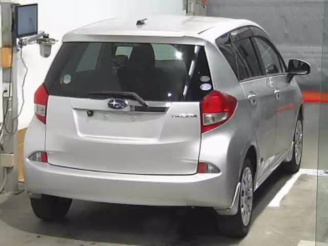 SUBARU TREZIA