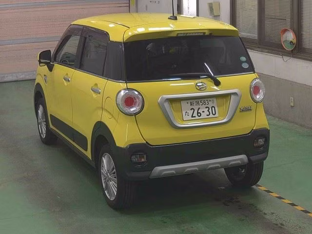 DAIHATSU CAST