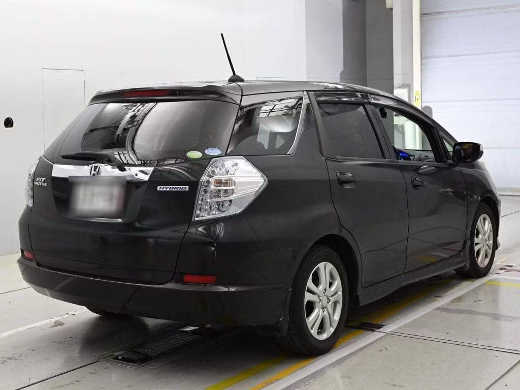HONDA FIT SHUTTLE