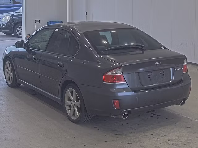 SUBARU LEGACY B4