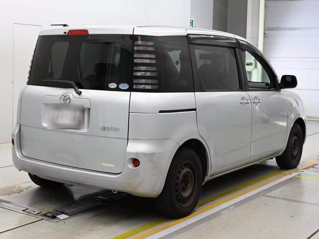 TOYOTA SIENTA