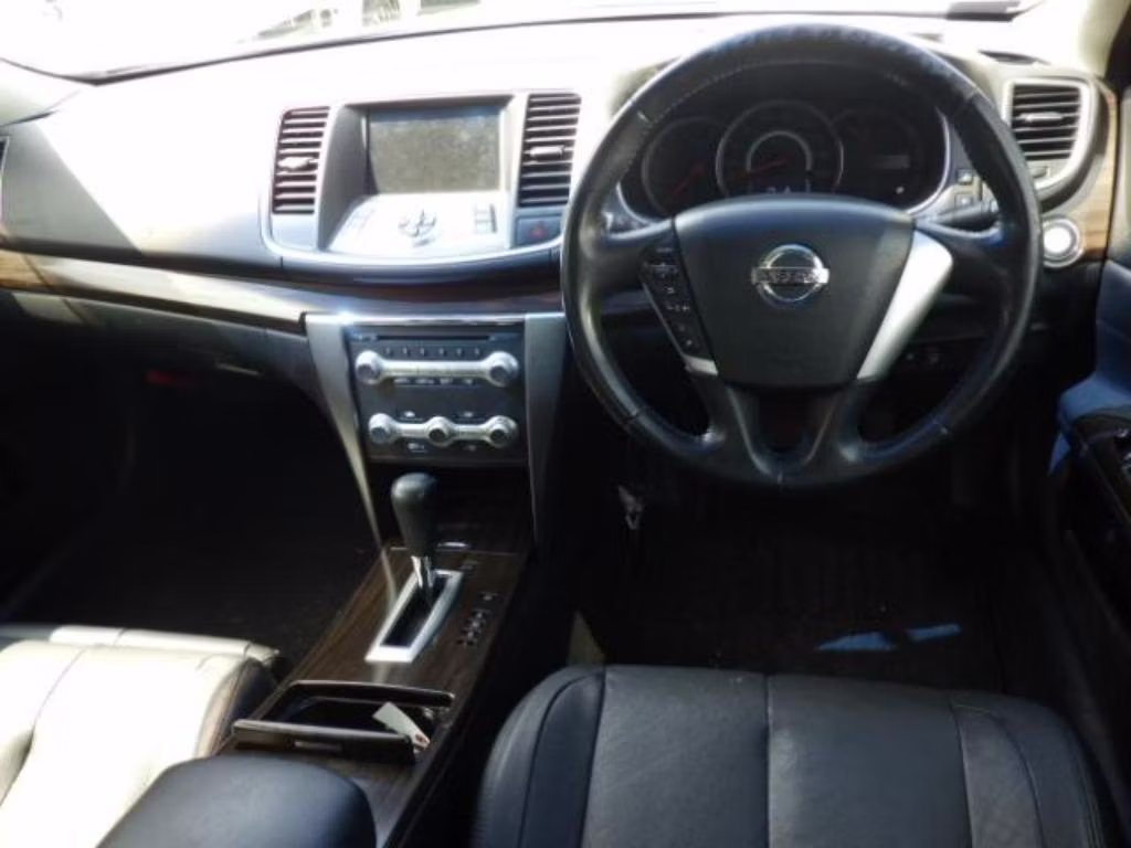 NISSAN TEANA