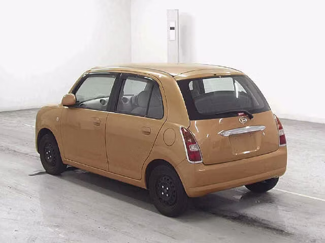 DAIHATSU MIRA GINO