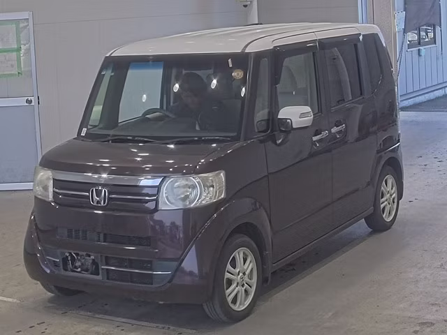 HONDA N-BOX