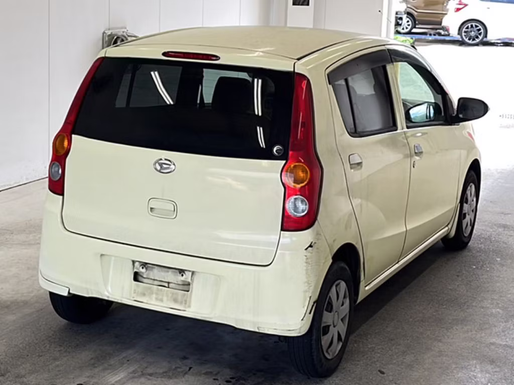 DAIHATSU MIRA