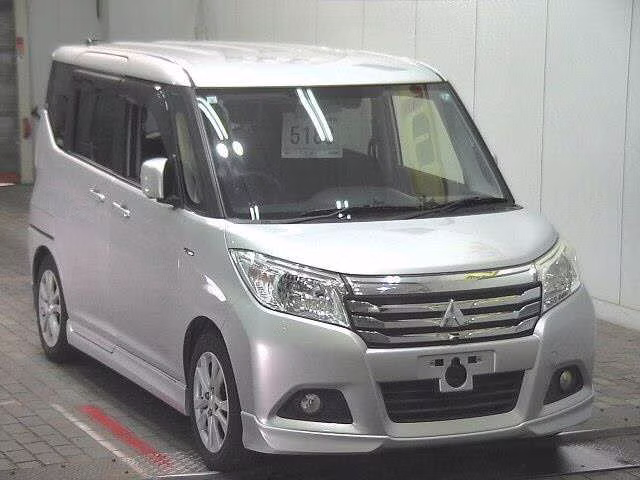 MITSUBISHI DELICA D:2