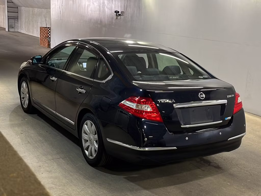 NISSAN TEANA