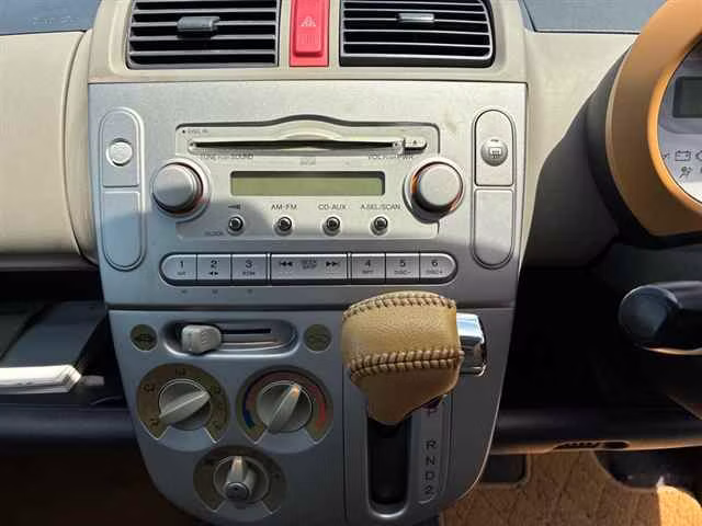 HONDA LIFE