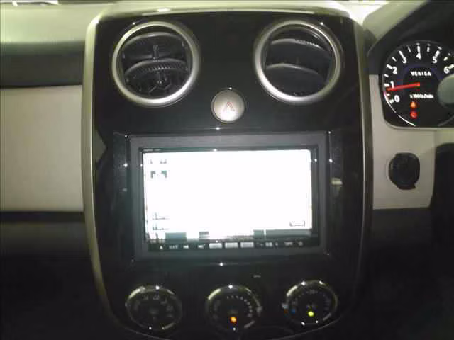 MAZDA VERISA