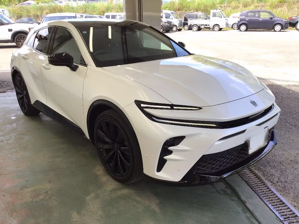 TOYOTA CROWN
