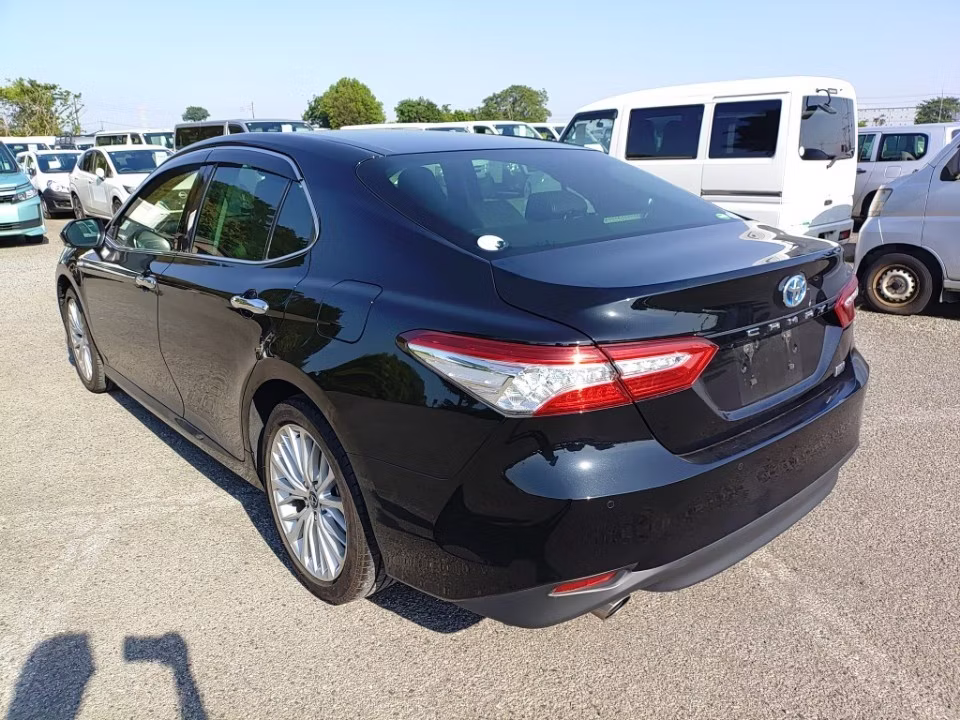 TOYOTA CAMRY