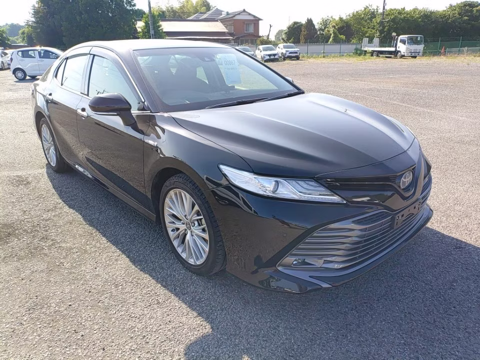 TOYOTA CAMRY
