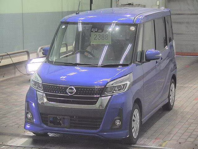 NISSAN DAYZ ROOX