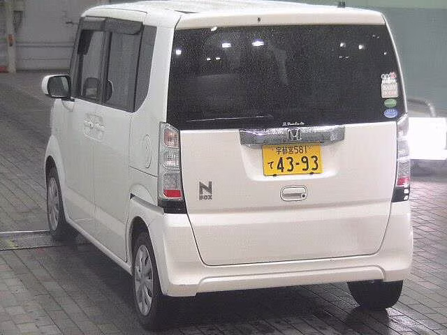 HONDA N-BOX